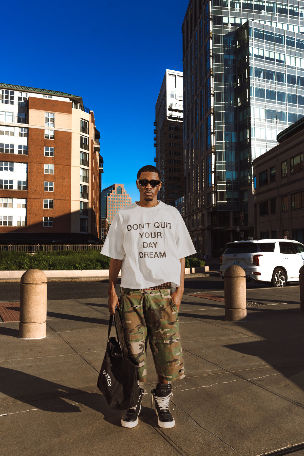 DON'T QUIT TEE
