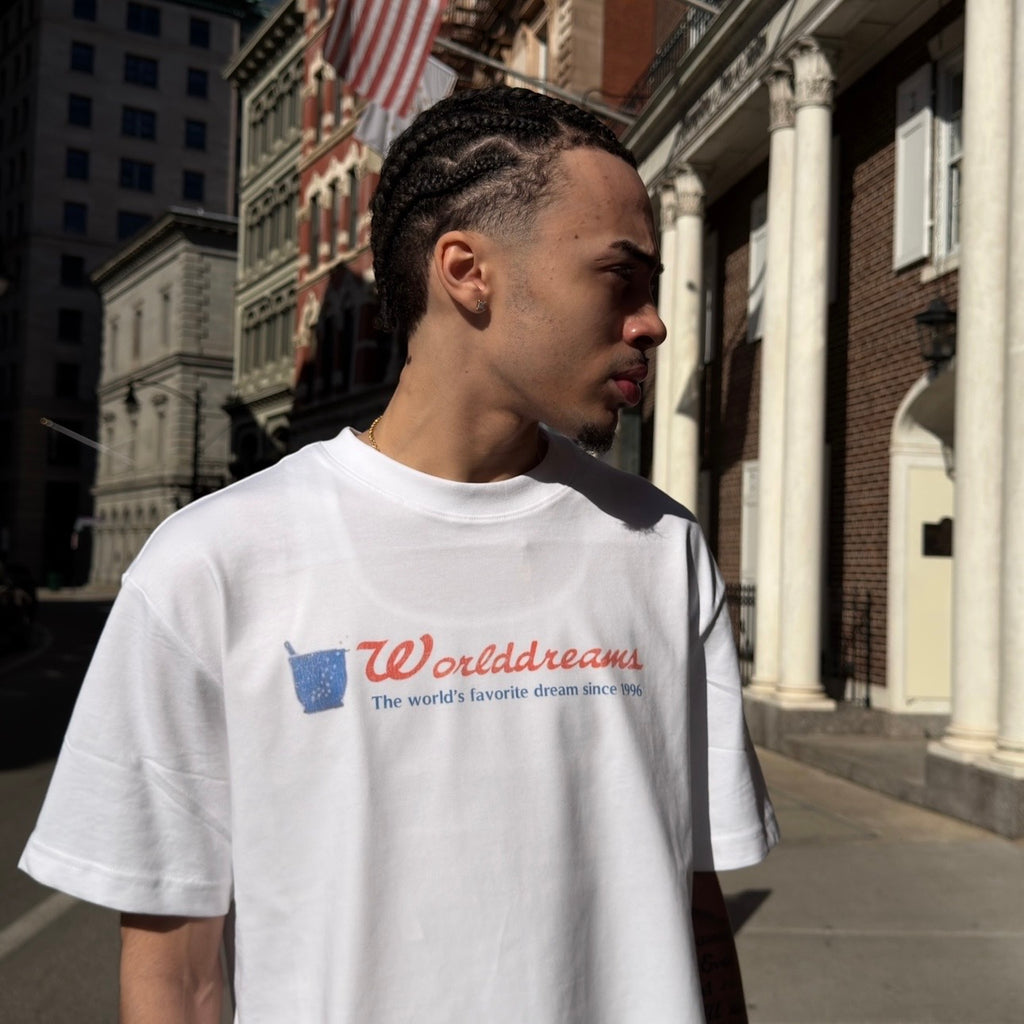 WORLD'S FAVORITE TEE