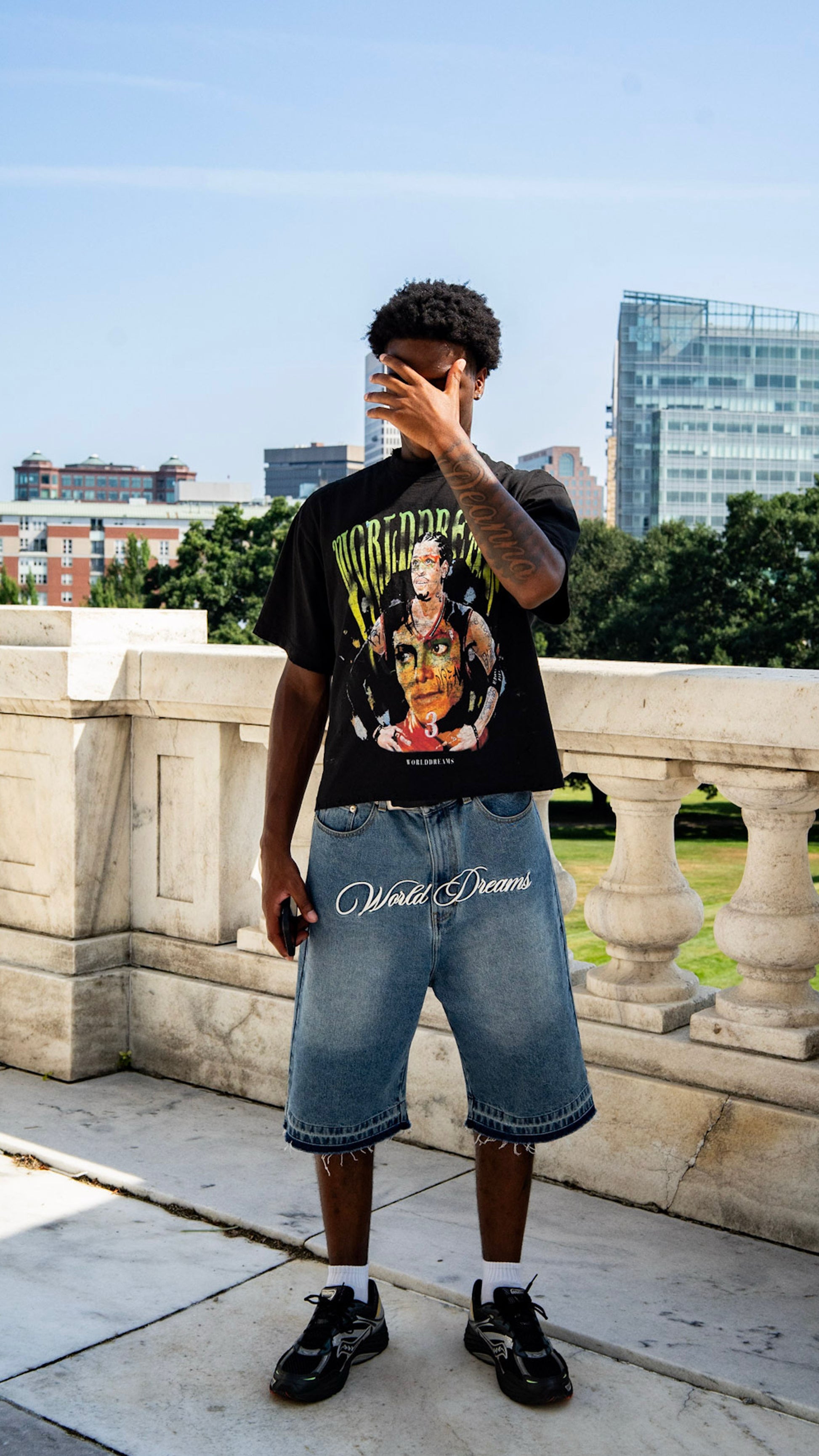 THRILLER TEE
