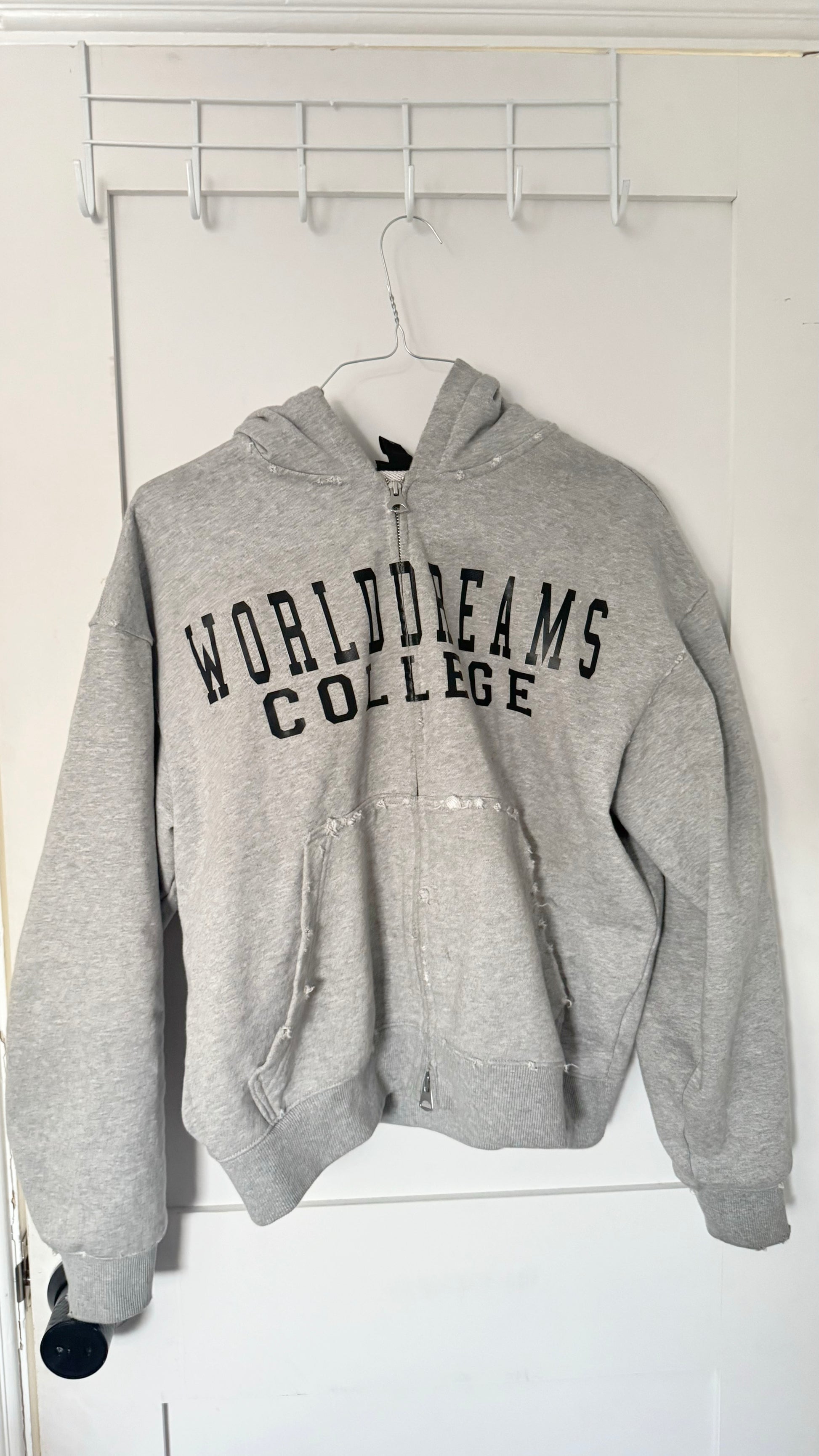 COLLEGE HOODIE